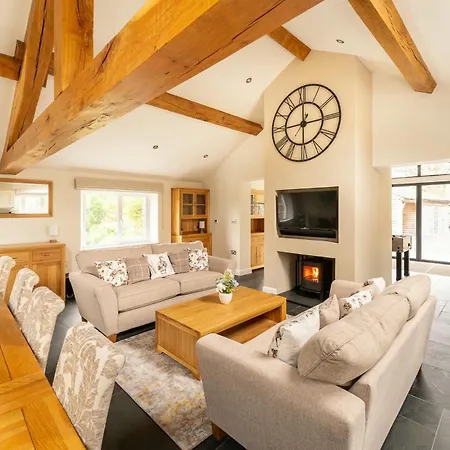 4 Bed In Backbarrow Oc-Lr094 Backbarrow