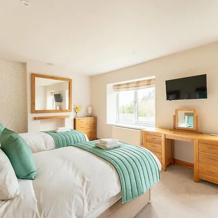 Holiday home 4 Bed In Backbarrow Oc-Lr094 *